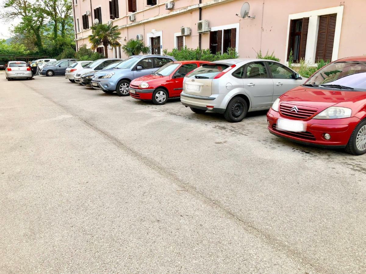Ferienwohnung Studio & Free Parking, Aircool, Fresh Bedding Lovran Exterior foto